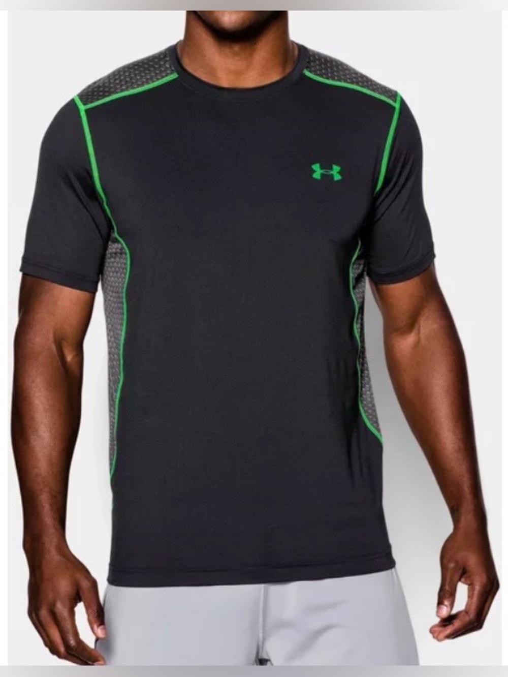 Under Armour Men’s Black Performance Tee with Green Accents Size Medium
